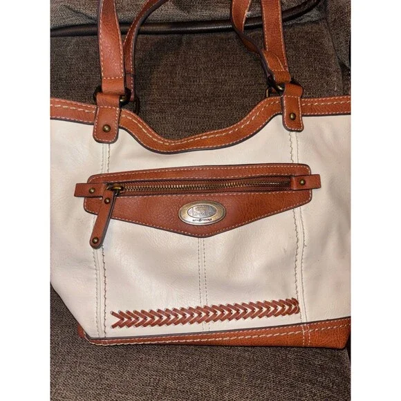 b.o.c. shoulder bag with a white body and brown accents - Picture 2 of 5